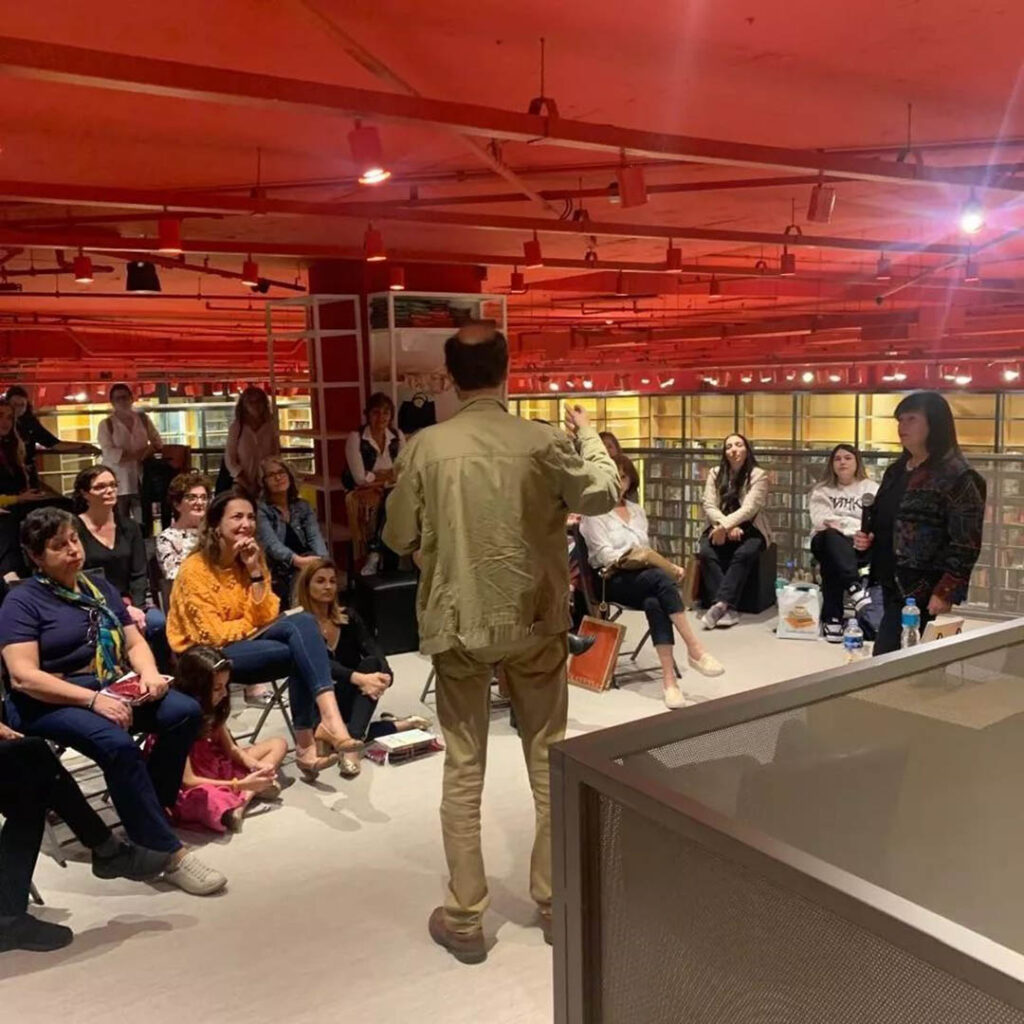 Lançamento de "O fio condutor" em SP